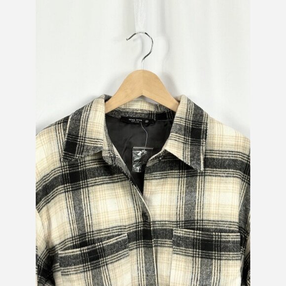 Plaid Shirt Jacket – Padded, Cozy Layering Piece - Picture 7 of 9